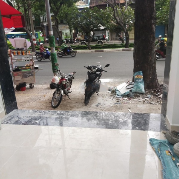 Chính chủ bán nhà 6 tầng tại 180, Đường Hồng Bàng, Phường 12, Quận 5, Hồ Chí Minh